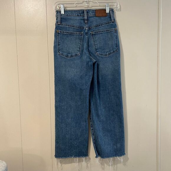 Madewell Slim Wide-Leg Crop Jeans 24P Petite Medium Wash Raw Hem High Rise Denim - Picture 2 of 9